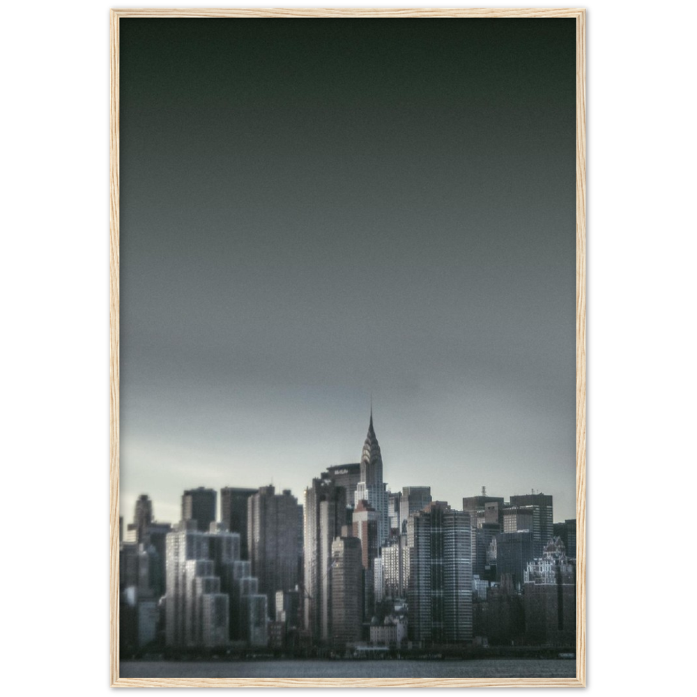 NEW YORK Nr. 5 Premium-Poster aus mattem Papier mit Holzrahmen
